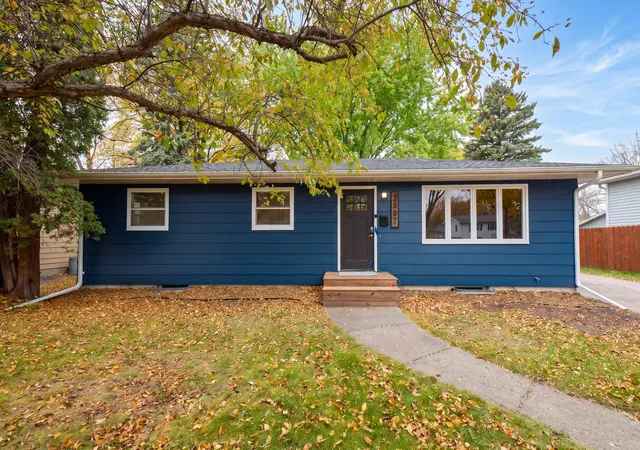 Photo 1 of Single family home for sale at 2007 18th Street S, Moorhead, MN 56560 | MLS# 7165355 | Listing updated on 2026-10-28