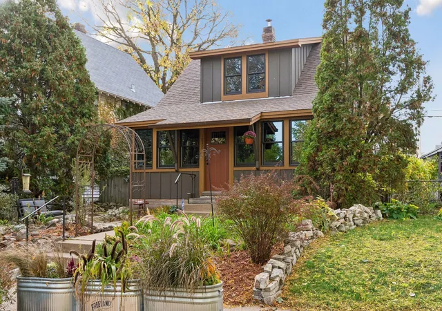 Photo 2 of Single family home for sale at 1838 Englewood Ave, Saint Paul, MN 55104 | MLS# 7165381 | Listing updated on 2026-10-28