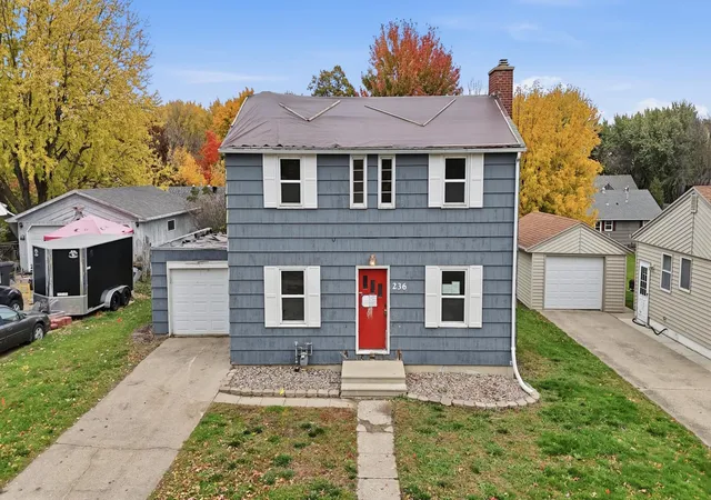 Photo 1 of Single family home for sale at 236 Lakehill Dr, Worthington, MN 56187 | MLS# 7165393 | Listing updated on 2026-10-29