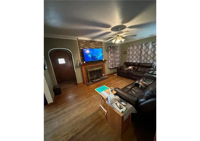 Photo 3 of Single family home for sale at 201 Lincoln Ave W, Karlstad, MN 56732 | MLS# 7165425 | Listing updated on 2026-10-29