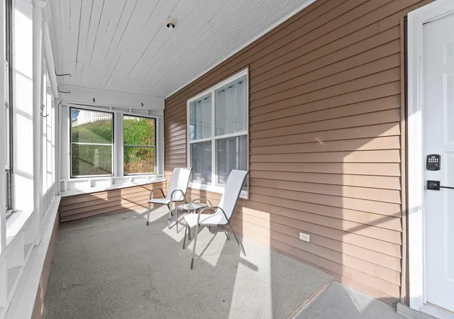 Photo 4 of Single family home for sale at 1066 Putnam Ave, Red Wing, MN 55066 | MLS# 7165474 | Listing updated on 2026-10-29