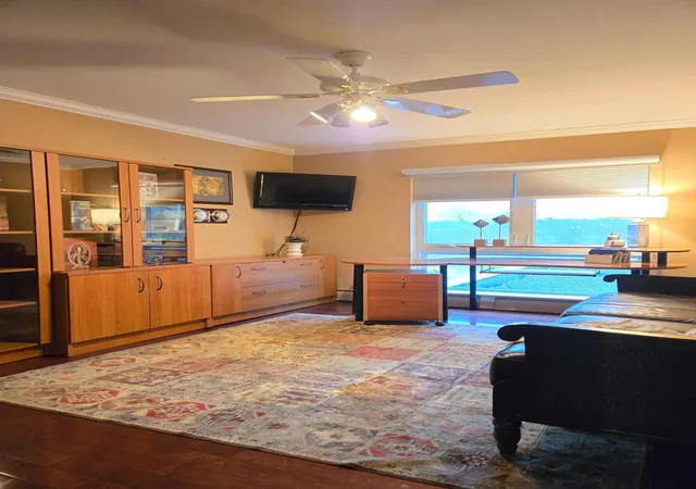 Listing Photo 2 - Condo for sale in building located at 2221 Youngman Ave, Saint Paul, MN 55116 - Unit #203