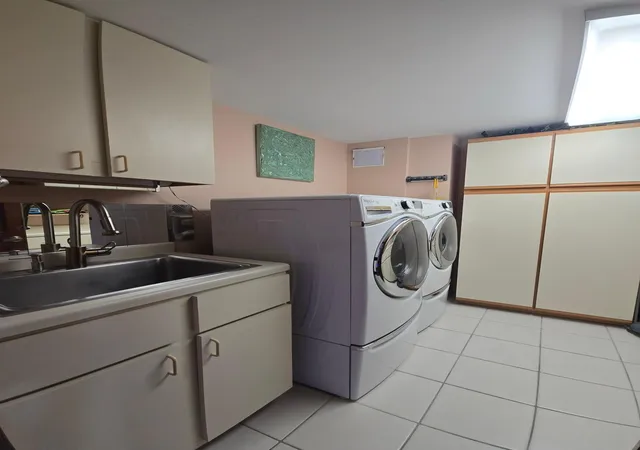Listing Photo 5 - Condo for sale in building located at 2221 Youngman Ave, Saint Paul, MN 55116 - Unit #203
