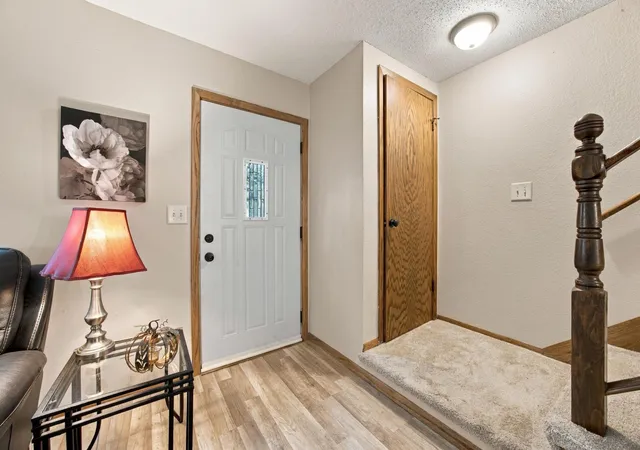 Photo 4 of Single family home for sale at 1402 E Gateway Cir S #E, Fargo, ND 58103 | MLS# 7165482 | Listing updated on 2026-10-28