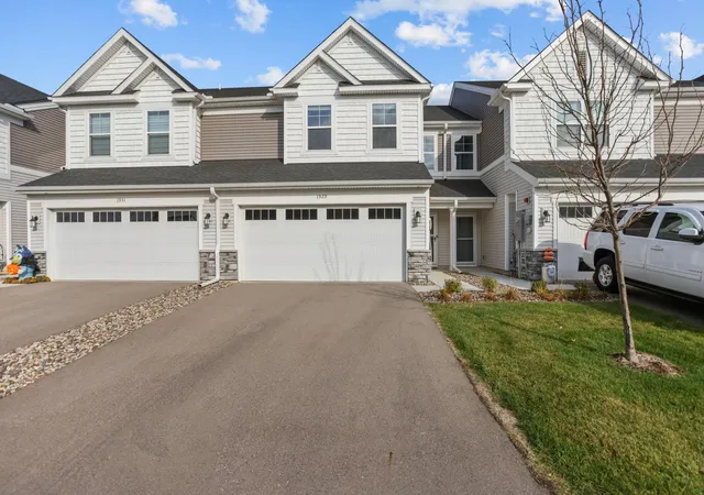 Photo 3 of Single family home for sale at 1929 Prospect Ln, Carver, MN 55315 | MLS# 7165506 | Listing updated on 2026-10-30