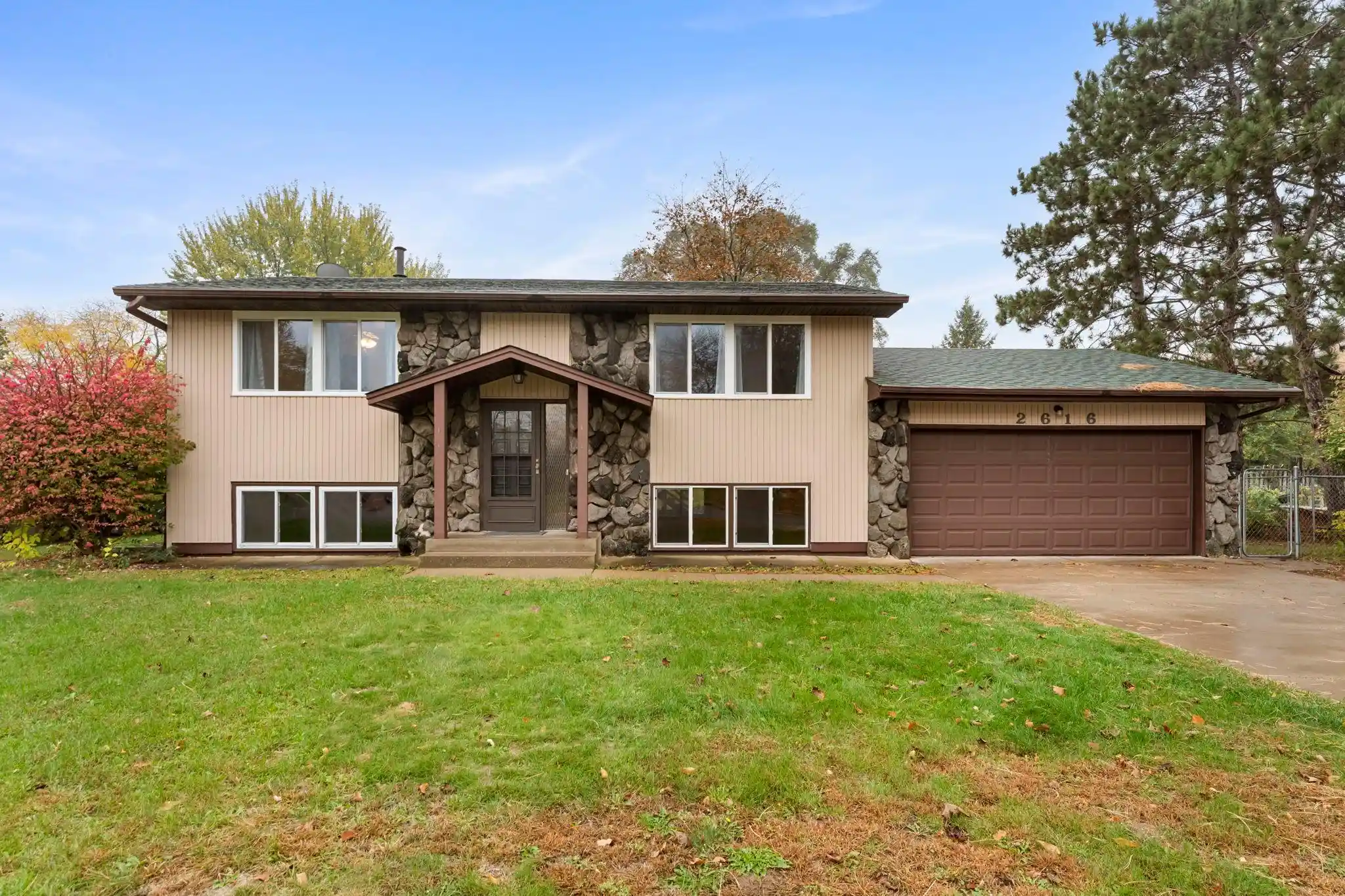 Single family home for sale at 2616 Ridge Ln, Saint Paul, MN 55112 | MLS# 7165515