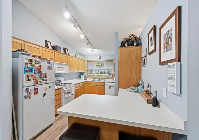 Photo 3 of Single family home for sale at 10115 Karston Cvs NE, Albertville, MN 55301 | MLS# 7165625 | Listing updated on 2026-10-29