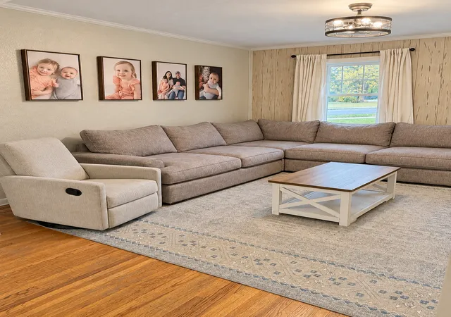 Photo 3 of Single family home for sale at 657 Jefferson Ave, Ortonville, MN 56278 | MLS# 7165666 | Listing updated on 2026-10-28
