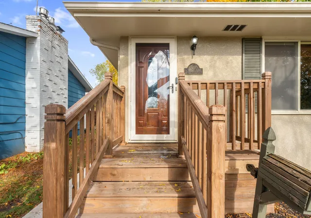 Photo 3 of Single family home for sale at 1900 2nd Street N, South Saint Paul, MN 55075 | MLS# 7165682 | Listing updated on 2026-10-29
