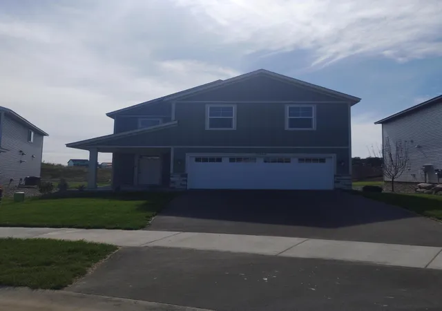 Photo 1 of Single family home for sale at 10569 Goodview Ave S, Cottage Grove, MN 55016 | MLS# 7165711 | Listing updated on 2026-10-28