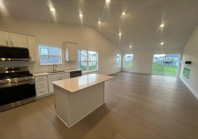 Photo 4 of Single family home for sale at 7457 Lotus Ln, Hugo, MN 55038 | MLS# 7165803 | Listing updated on 2026-10-29