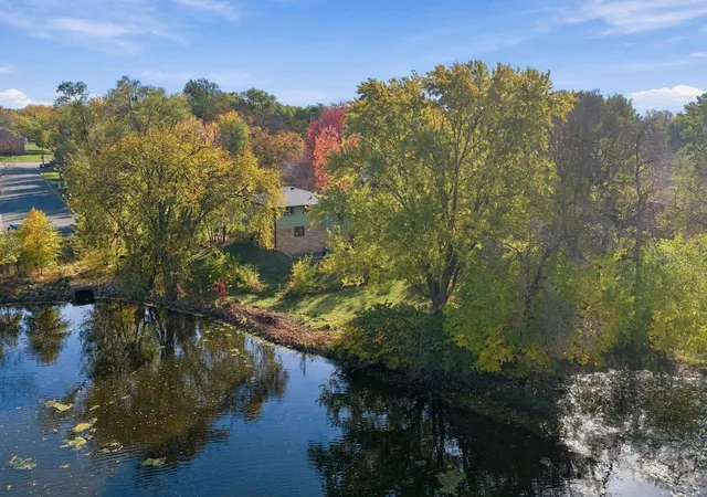 Photo 3 of Single family home for sale at 9300 Blaisdell Ave S, Minneapolis, MN 55420 | MLS# 7165905 | Listing updated on 2026-10-28