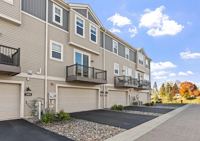 Photo 2 of Single family home for sale at 7692 77th Place, Victoria, MN 55386 | MLS# 7165910 | Listing updated on 2026-10-29