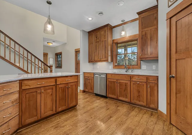 Photo 3 of Single family home for sale at 1000 5th Avenue E, Sartell, MN 56377 | MLS# 7165912 | Listing updated on 2026-10-30