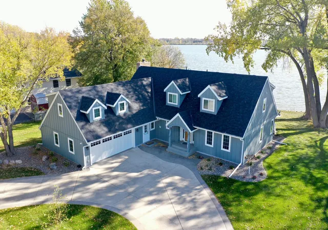 Single family home for sale at 2505 Country Clb Dr NE, Willmar, MN 56201 | MLS# 7165942