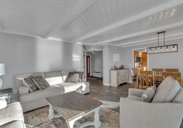 Photo 3 of Single family home for sale at 2505 Country Clb Dr NE, Willmar, MN 56201 | MLS# 7165942 | Listing updated on 2026-10-29