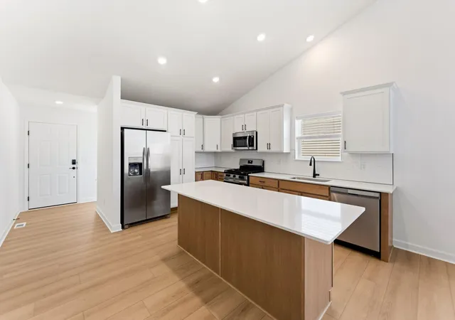 Photo 1 of Single family home for sale at 1901 Lincoln Ave, Saint Paul Park, MN 55071 | MLS# 7165981 | Listing updated on 2026-10-28