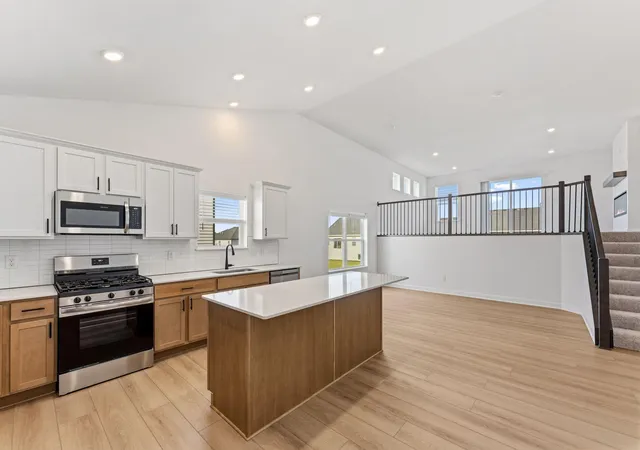 Photo 2 of Single family home for sale at 1901 Lincoln Ave, Saint Paul Park, MN 55071 | MLS# 7165981 | Listing updated on 2026-10-28