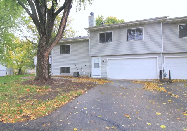 Single family home for sale at 15566 Cornell Trl, Rosemount, MN 55068 | MLS# 7166033