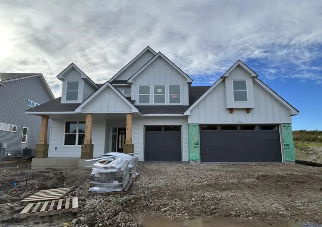 Photo 1 of Single family home for sale at 2560 Rock Elm Rd, Shakopee, MN 55379 | MLS# 7166049 | Listing updated on 2026-10-29