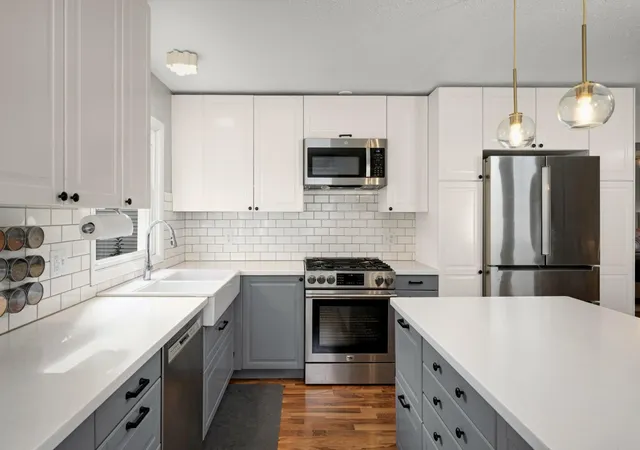 Photo 2 of Single family home for sale at 639 Monroe St NE, Minneapolis, MN 55413 | MLS# 7166078 | Listing updated on 2026-10-30