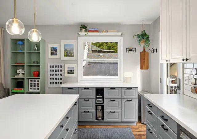 Photo 4 of Single family home for sale at 639 Monroe St NE, Minneapolis, MN 55413 | MLS# 7166078 | Listing updated on 2026-10-30