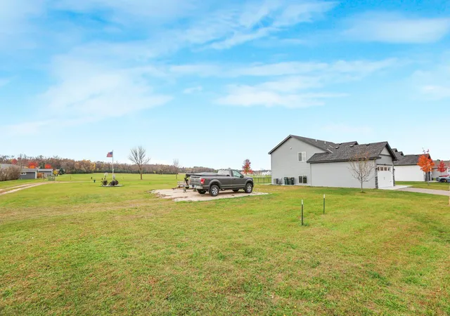 Photo 2 of Single family home for sale at 880 South St, Paynesville, MN 56362 | MLS# 7166117 | Listing updated on 2026-10-29