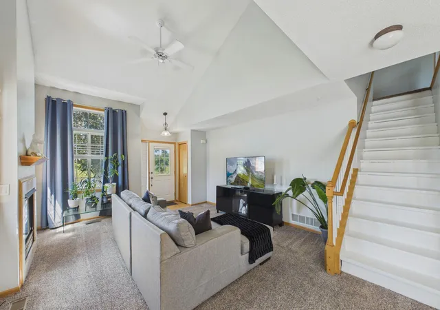 Photo 3 of Single family home for sale at 1781 Stone Meadow Blvd, Shakopee, MN 55379 | MLS# 7166126 | Listing updated on 2026-10-28