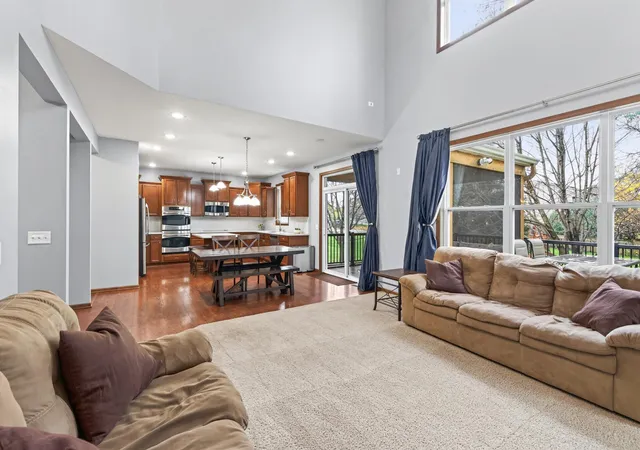 Photo 3 of Single family home for sale at 7469 63rd Street S, Cottage Grove, MN 55016 | MLS# 7166159 | Listing updated on 2026-10-29