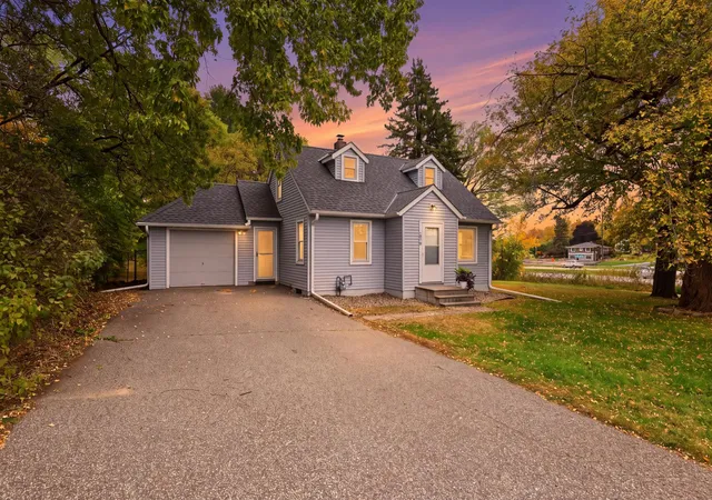 Photo 1 of Single family home for sale at 1010 Evergreen Ln N, Minneapolis, MN 55441 | MLS# 7166169 | Listing updated on 2026-10-29