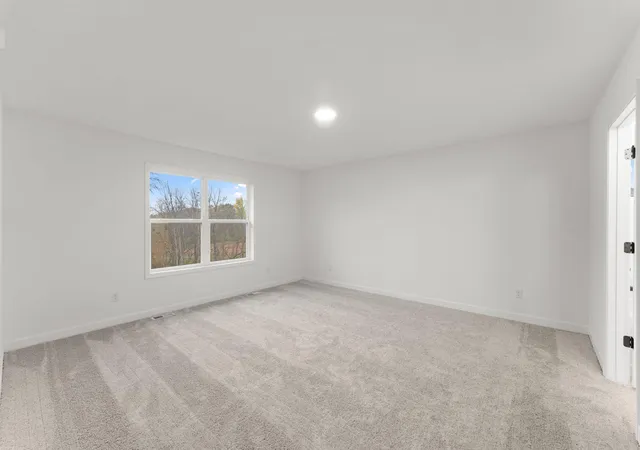 Photo 4 of Single family home for sale at 1274 Hadley Hills Dr NE, Rochester, MN 55906 | MLS# 7166192 | Listing updated on 2026-10-28