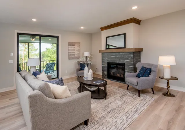 Photo 4 of Single family home for sale at 6236 Jarvis Ave S, Cottage Grove, MN 55016 | MLS# 7166203 | Listing updated on 2026-10-29