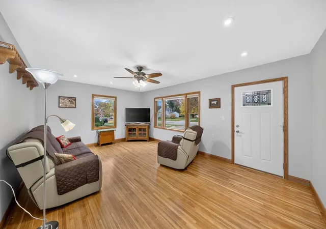 Photo 2 of Single family home for sale at 750 W 4th Street, Zumbrota, MN 55992 | MLS# 7166219 | Listing updated on 2026-10-29