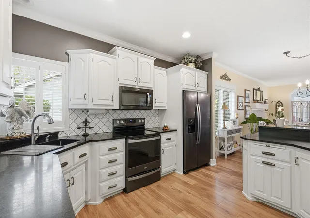 Photo 4 of Single family home for sale at 14173 Butternut St NW, Andover, MN 55304 | MLS# 7166238 | Listing updated on 2026-10-30