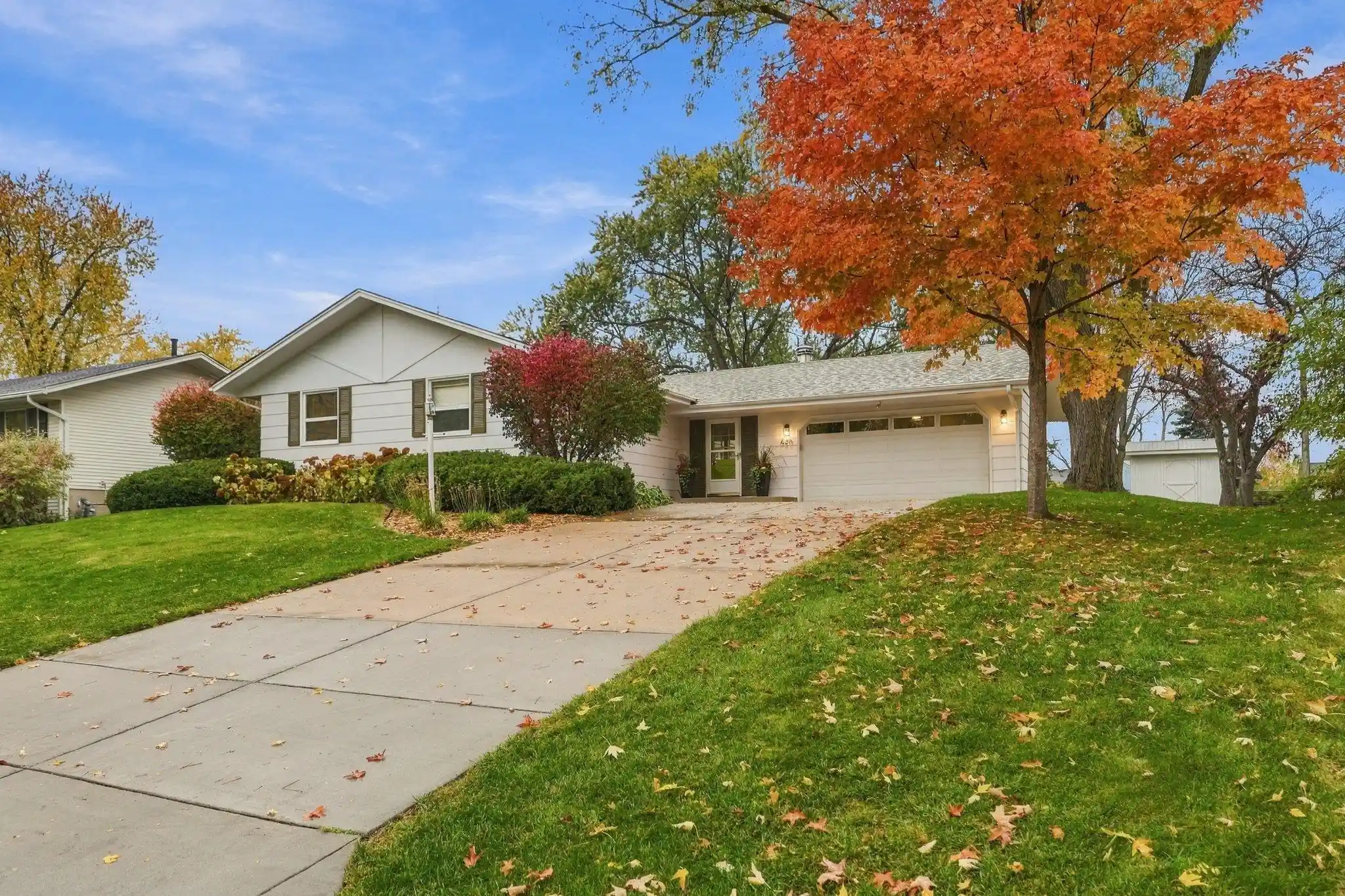 Single family home for sale at 620 Riviera Dr, Saint Paul, MN 55112 | MLS# 7166267