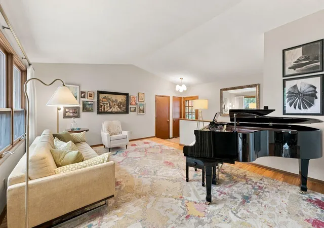 Photo 1 of Single family home for sale at 620 Riviera Dr, Saint Paul, MN 55112 | MLS# 7166267 | Listing updated on 2026-10-29