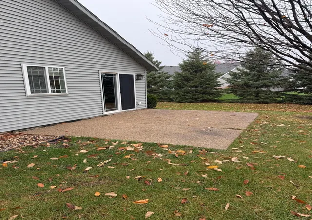 Photo 2 of Single family home for sale at 2531 7th Avenue SE, Willmar, MN 56201 | MLS# 7166343 | Listing updated on 2026-10-29