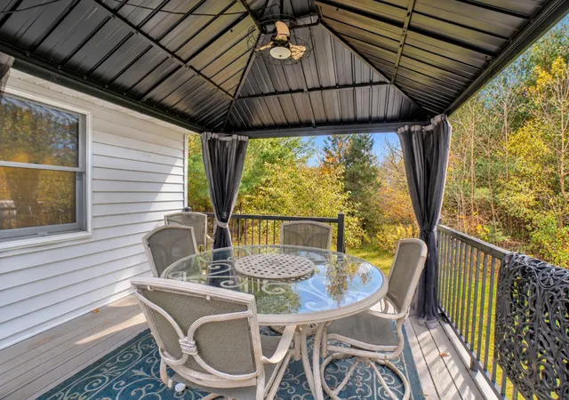 Photo 4 of Single family home for sale at 1239 County Rd E, New Richmond, WI 54017 | MLS# 7166346 | Listing updated on 2026-10-29