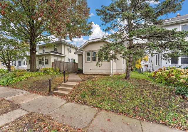 Photo 4 of Single family home for sale at 342 Saratoga St S, Saint Paul, MN 55105 | MLS# 7166445 | Listing updated on 2026-10-29