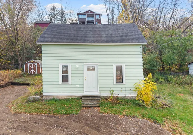 Photo 1 of Single family home for sale at 318 Jefferson St, Red Wing, MN 55066 | MLS# 7166517 | Listing updated on 2026-10-29