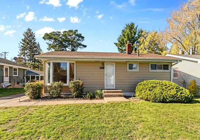 Photo 2 of Single family home for sale at 4767 Carolyn Ln, Saint Paul, MN 55110 | MLS# 7166529 | Listing updated on 2026-10-30