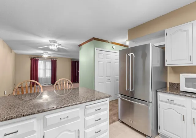 Photo 3 of Single family home for sale at 717 Hawthorn St, Red Wing, MN 55066 | MLS# 7166535 | Listing updated on 2026-10-29