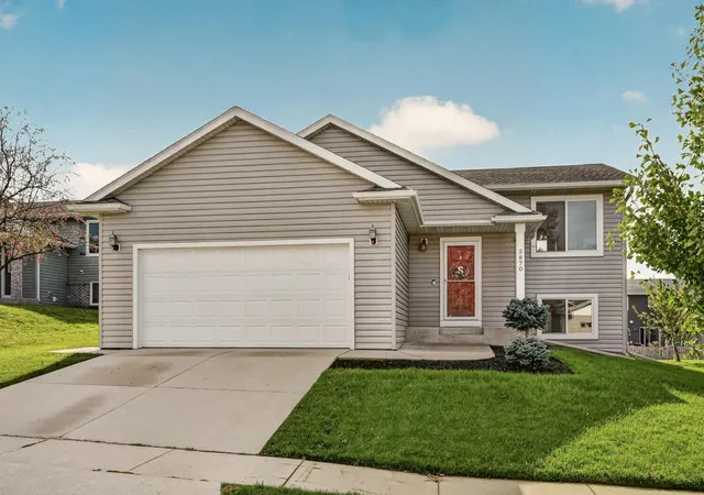 Single family home for sale at 5870 Excalibur Ct NW, Rochester, MN 55901 | MLS# 7166540