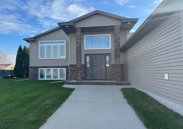 Photo 1 of Single family home for sale at 6296 14th Street S, Fargo, ND 58104 | MLS# 7166543 | Listing updated on 2026-10-30