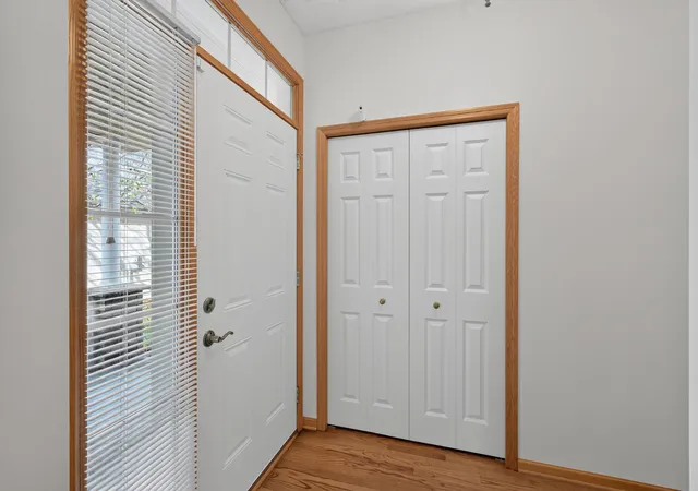 Photo 2 of Single family home for sale at 9318 191st Street W, Lakeville, MN 55044 | MLS# 7166567 | Listing updated on 2026-10-30