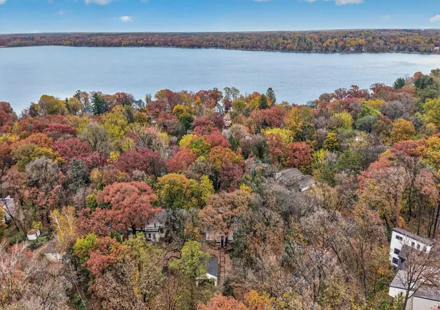 Photo 3 of Single family home for sale at 215 Cedar St, Saint Paul, MN 55110 | MLS# 7166573 | Listing updated on 2026-10-30