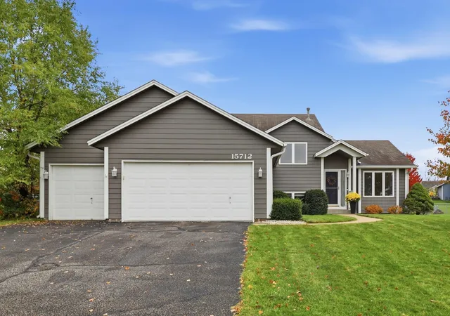 Photo 1 of Single family home for sale at 15712 Crocus Ave W, Rosemount, MN 55068 | MLS# 7166641 | Listing updated on 2026-10-29