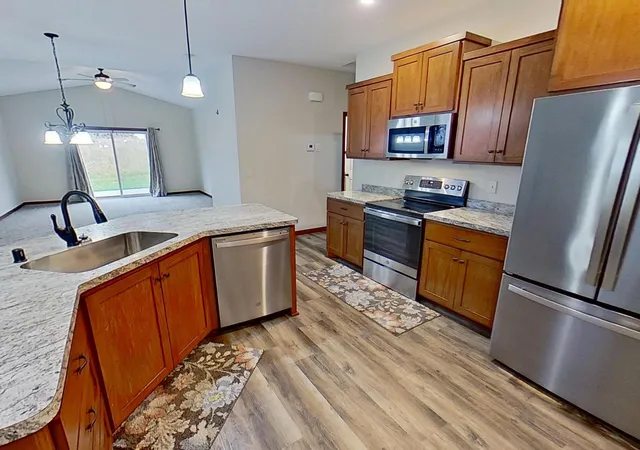 Photo 4 of Single family home for sale at 715 Cherrywood Ln NE, Isanti, MN 55040 | MLS# 7166642 | Listing updated on 2026-10-29