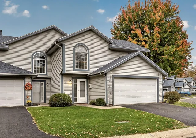 Photo 1 of Single family home for sale at 2624 Tuxedo Ln NW, Rochester, MN 55901 | MLS# 7166699 | Listing updated on 2026-10-29