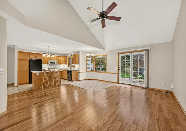 Photo 3 of Single family home for sale at 2624 Tuxedo Ln NW, Rochester, MN 55901 | MLS# 7166699 | Listing updated on 2026-10-29